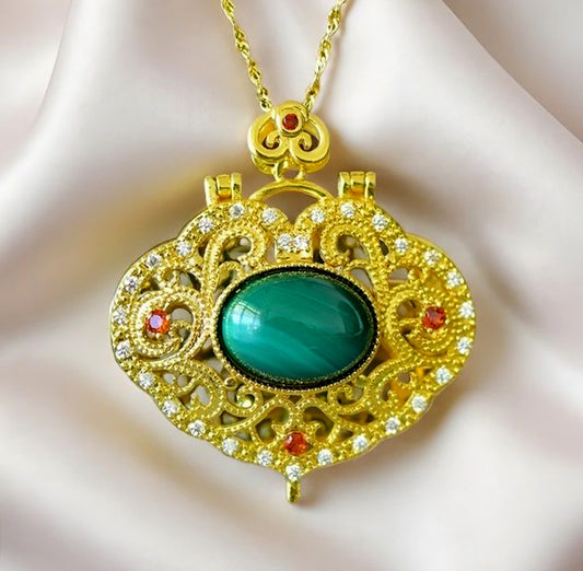 Malachite Necklace with Gold Openwork Scrollwork and Ornate Palace-Style Frame – Vibrant Green Natural Patterns, Opulent and Grand Style