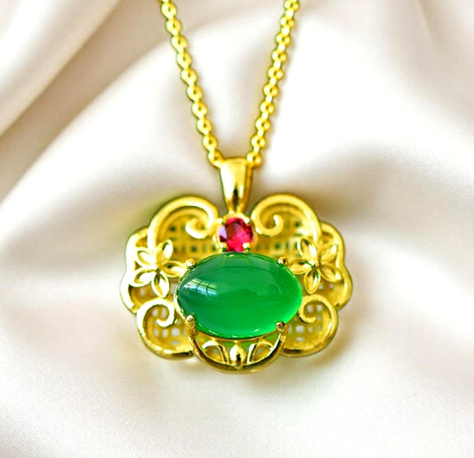 A Green Jade Necklace with Auspicious Cloud Mirror Design – Framed with Golden Auspicious Clouds and Adorned with Rubies