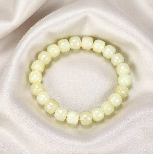 Hetian Jade Barrel-Cut Stretch Bracelet – Natural Pearly Luster, Elegant and Mellow Texture; Comes with an Exquisite Gift Box.