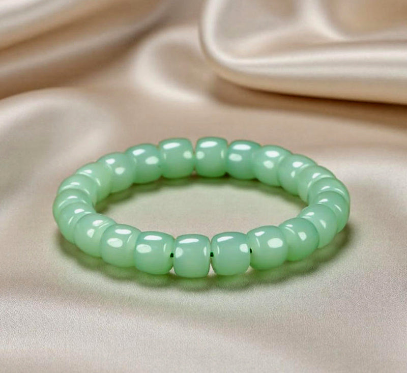 Mint Green Chalcedony Square Barrel Bead Elastic Bracelet – Fresh and even color, matte and warm texture, simple and elegant.