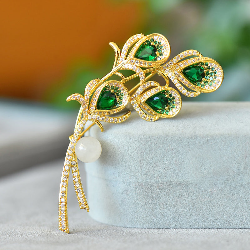 Emerald Phoenix Feather Brooch | Zircon-Inlaid Hetian White Jade Gilded Peacock Corsage: Exuding Nobility and Luxury