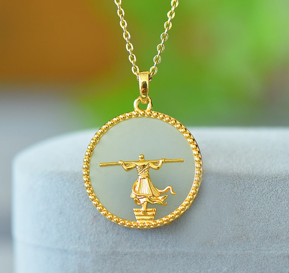 Hetian jade necklace with gold-patterned, exquisitely carved Sun Wukong (Monkey King) mythological figure reliefCraftsmanship.  Suitable for daily wear