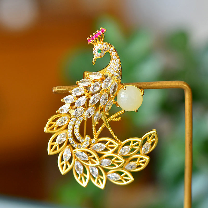 Hetian jade round bead pink and green gemstone embellished brooch – Peacock spreading its tail feathers, auspicious and luxurious brooch