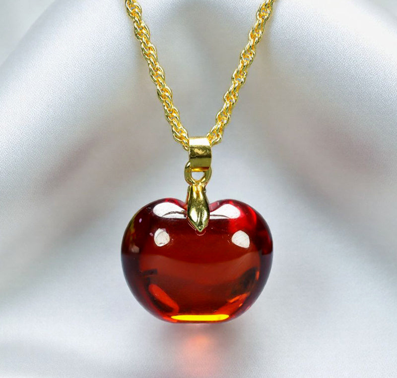 Red crystal apple auspicious necklace – gold braided chain, symbolizing good fortune and peace, comes in a beautiful gift box.