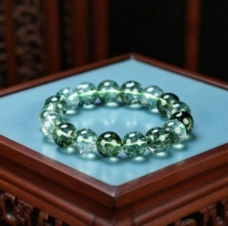 Green Phantom Quartz Natural Crystal Elastic Bracelet, Cloud-like Inclusions, Attracting Wealth and Good Fortune, Mysterious and Dreamy