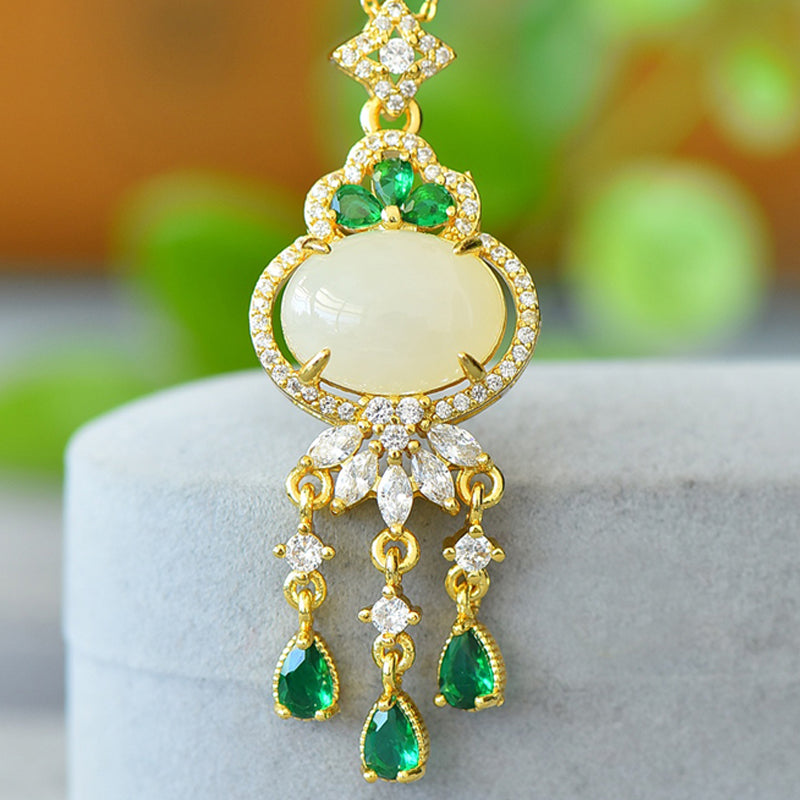 Hetian Jade and Emerald Pendant Necklace with Gold Floral Caps and Triple-Strand Tassels – Luxurious, Flowing, and Lively Tassel Design  Exquisite gift box