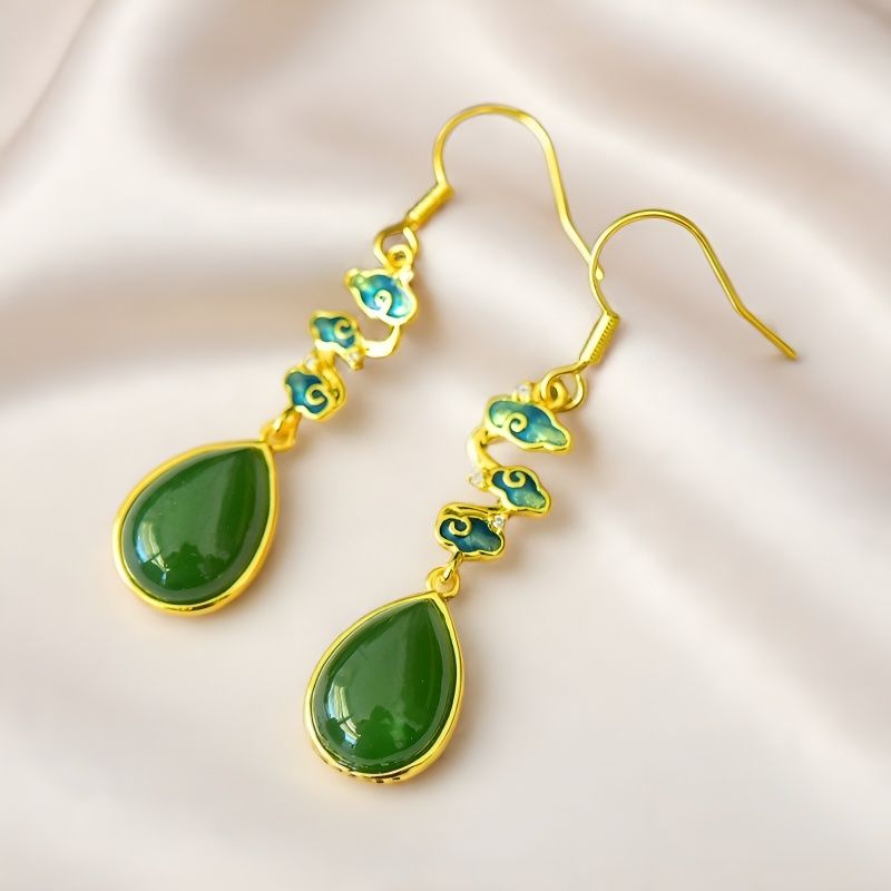 A pair of Hetian jade teardrop enamel auspicious cloud earrings – Classic Chinese style, elegant and lively, bringing good fortune and happiness.