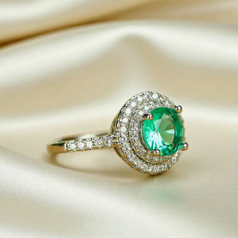 Emerald double-layered zircon halo ring, gold ring with large round-cut gemstones and a gold zircon band, comes in a beautiful gift box.
