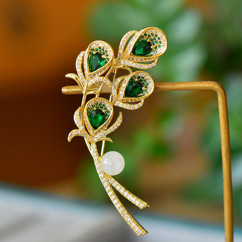 Emerald Phoenix Feather Brooch | Zircon-Inlaid Hetian White Jade Gilded Peacock Corsage: Exuding Nobility and Luxury