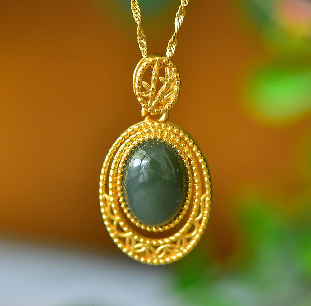 Dark Green Jade Origin Mountain Gold Necklace | Golden Hollow Mirror Frame Classical Wire Blowing CraftComes with a gold ribbed chain and gift box