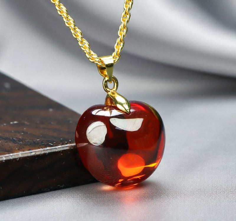 Red crystal apple auspicious necklace – gold braided chain, symbolizing good fortune and peace, comes in a beautiful gift box.