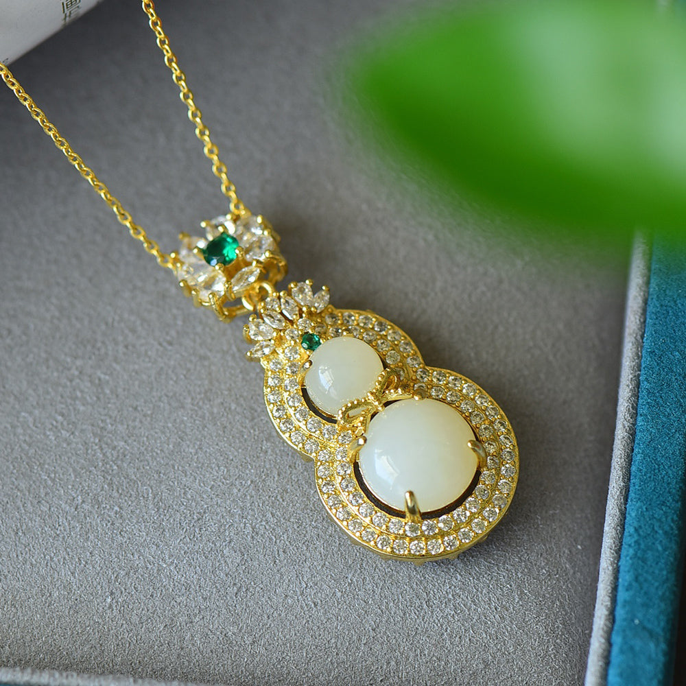 Gourd-Shaped 18K Gold Hetian Jade Necklace, Double-Layer Zircon Setting, Golden Corolla Clasp with Emerald, Symbolizing Fortune & Longevity
