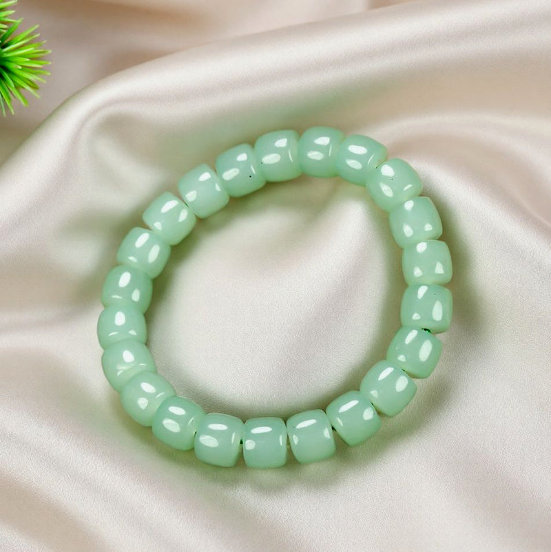 Mint Green Chalcedony Square Barrel Bead Elastic Bracelet – Fresh and even color, matte and warm texture, simple and elegant.