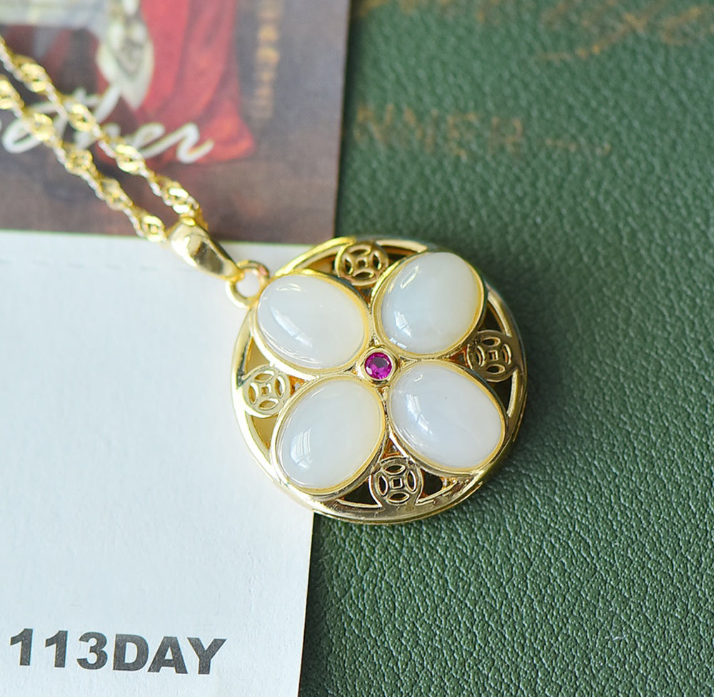 Hetian Jade Four-Petal Flower Pendant Necklace – A symbol of wholeness, auspiciousness, prosperity, and elegance. Comes with an exquisite gift box