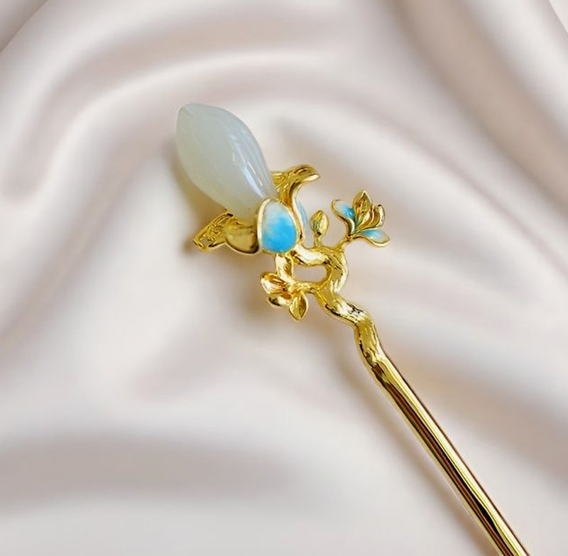 Hetian Jade & Enamel Floral Gold Hairpin (Delicate Thin Gold Stem) – Fresh, Cute, and Classic Hanfu Style  Suitable for Hanfu accessories and as gifts.