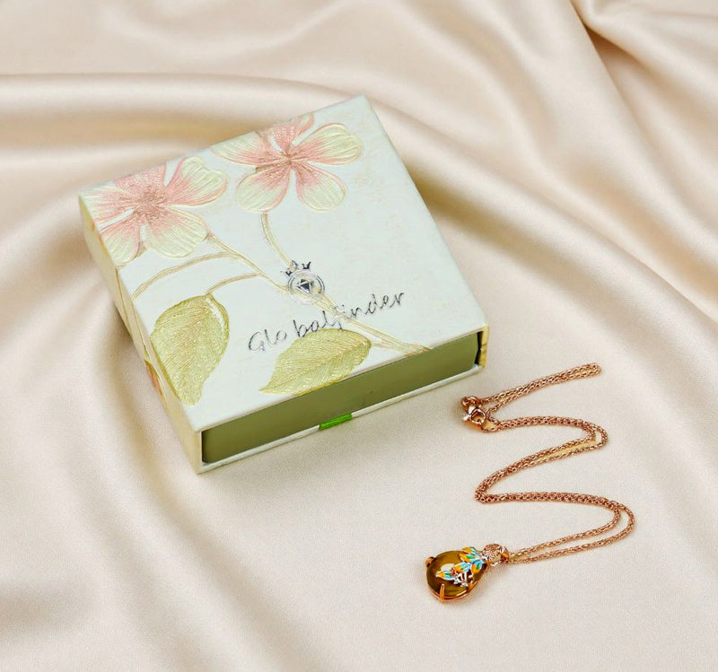 Natural tiger's eye, teardrop shape, enamel peacock, rose gold necklace, embellished with zircon, luxurious and elegant.