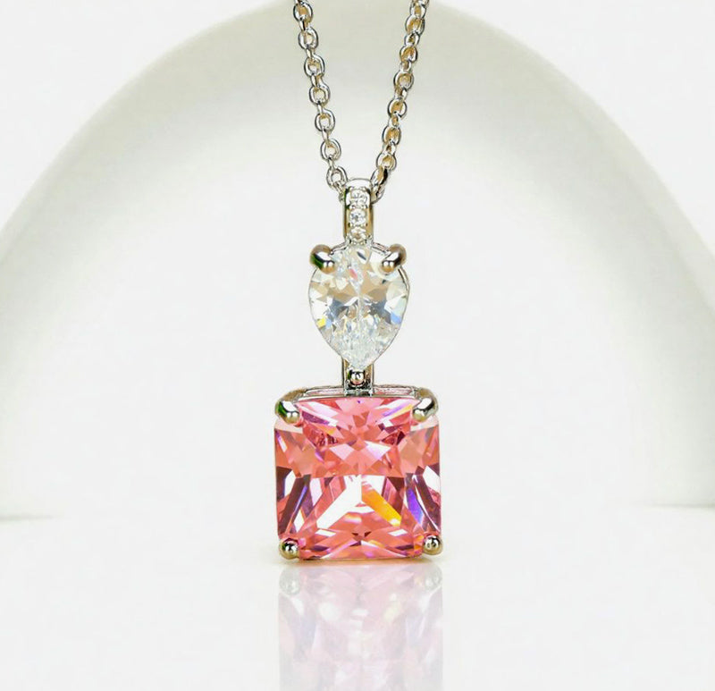 Pink square gemstone, heart-shaped zircon, silver necklace – four-prong setting for the gemstone, romantic and sweet, luxurious.