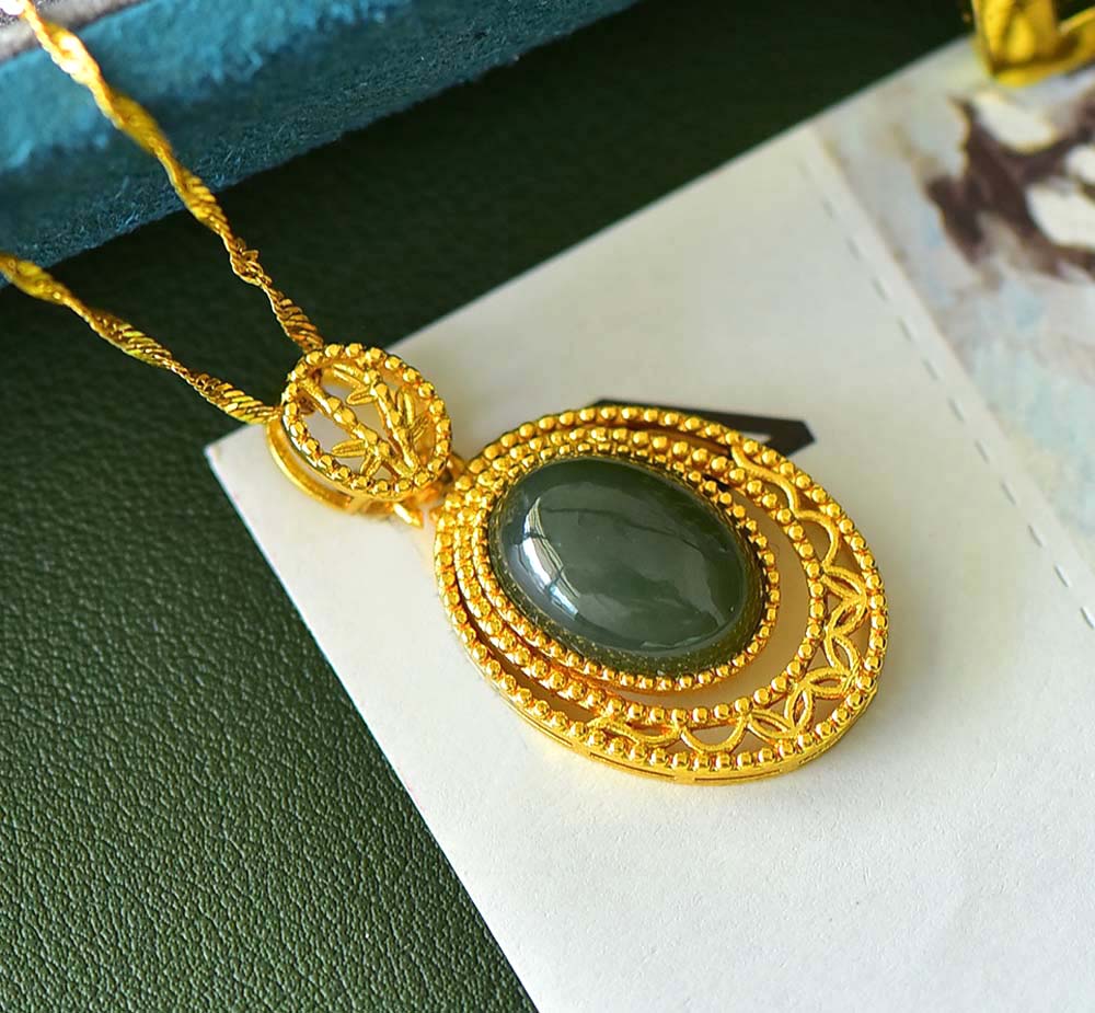 Dark Green Jade Origin Mountain Gold Necklace | Golden Hollow Mirror Frame Classical Wire Blowing CraftComes with a gold ribbed chain and gift box