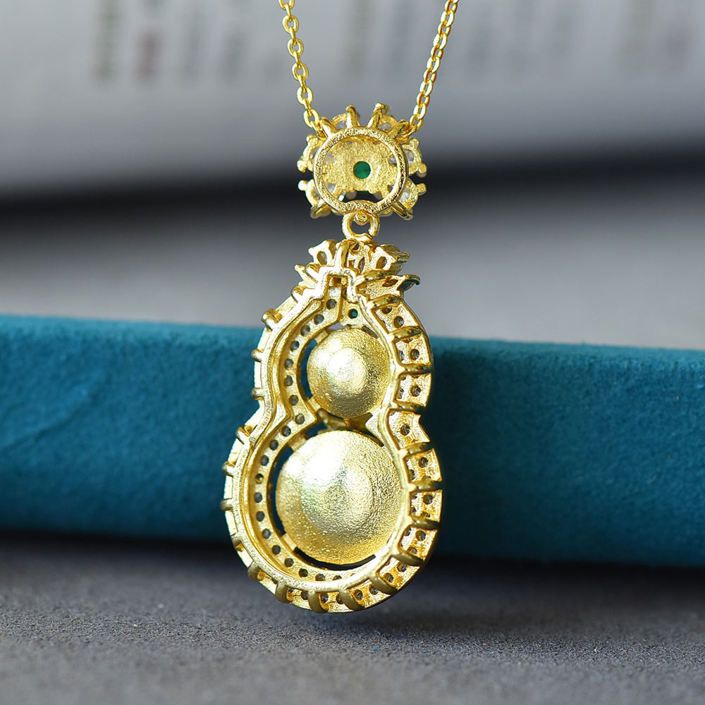 Gourd-Shaped 18K Gold Hetian Jade Necklace, Double-Layer Zircon Setting, Golden Corolla Clasp with Emerald, Symbolizing Fortune & Longevity
