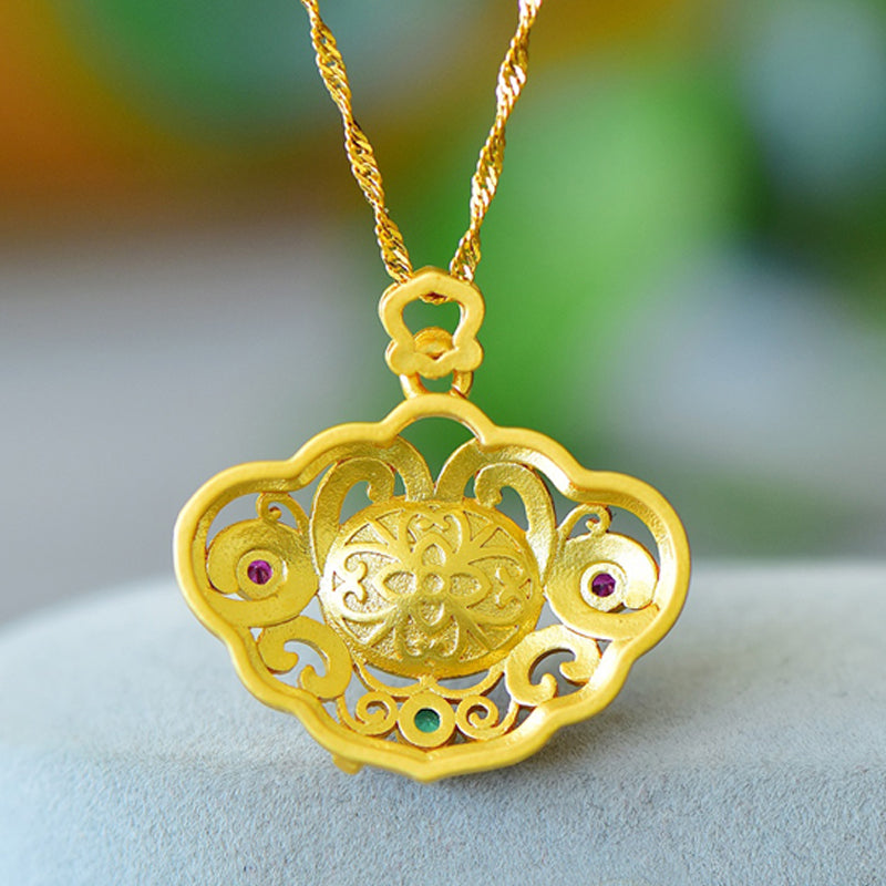 Court-style 18K openwork jade necklace / Suitable for everyday wear, banquets, and gifting