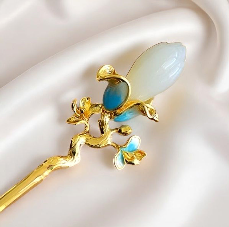 Hetian Jade & Enamel Floral Gold Hairpin (Delicate Thin Gold Stem) – Fresh, Cute, and Classic Hanfu Style  Suitable for Hanfu accessories and as gifts.