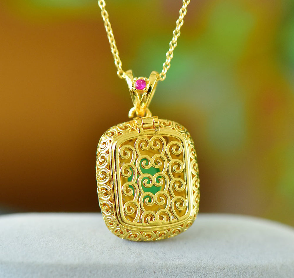 Emerald green chalcedony with gold openwork scroll pattern and square pink gemstone clasp - bright emerald green, magnificent and elegant.