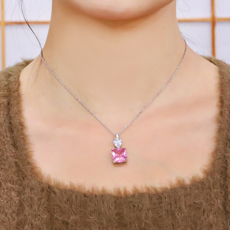 Pink square gemstone, heart-shaped zircon, silver necklace – four-prong setting for the gemstone, romantic and sweet, luxurious.
