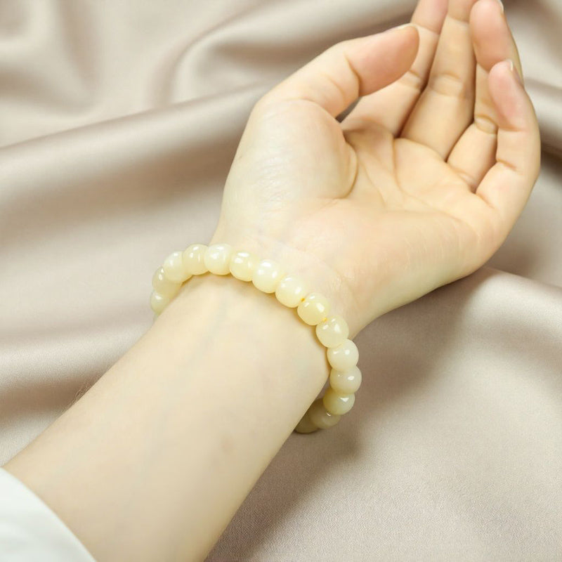 Hetian Jade Barrel-Cut Stretch Bracelet – Natural Pearly Luster, Elegant and Mellow Texture; Comes with an Exquisite Gift Box.