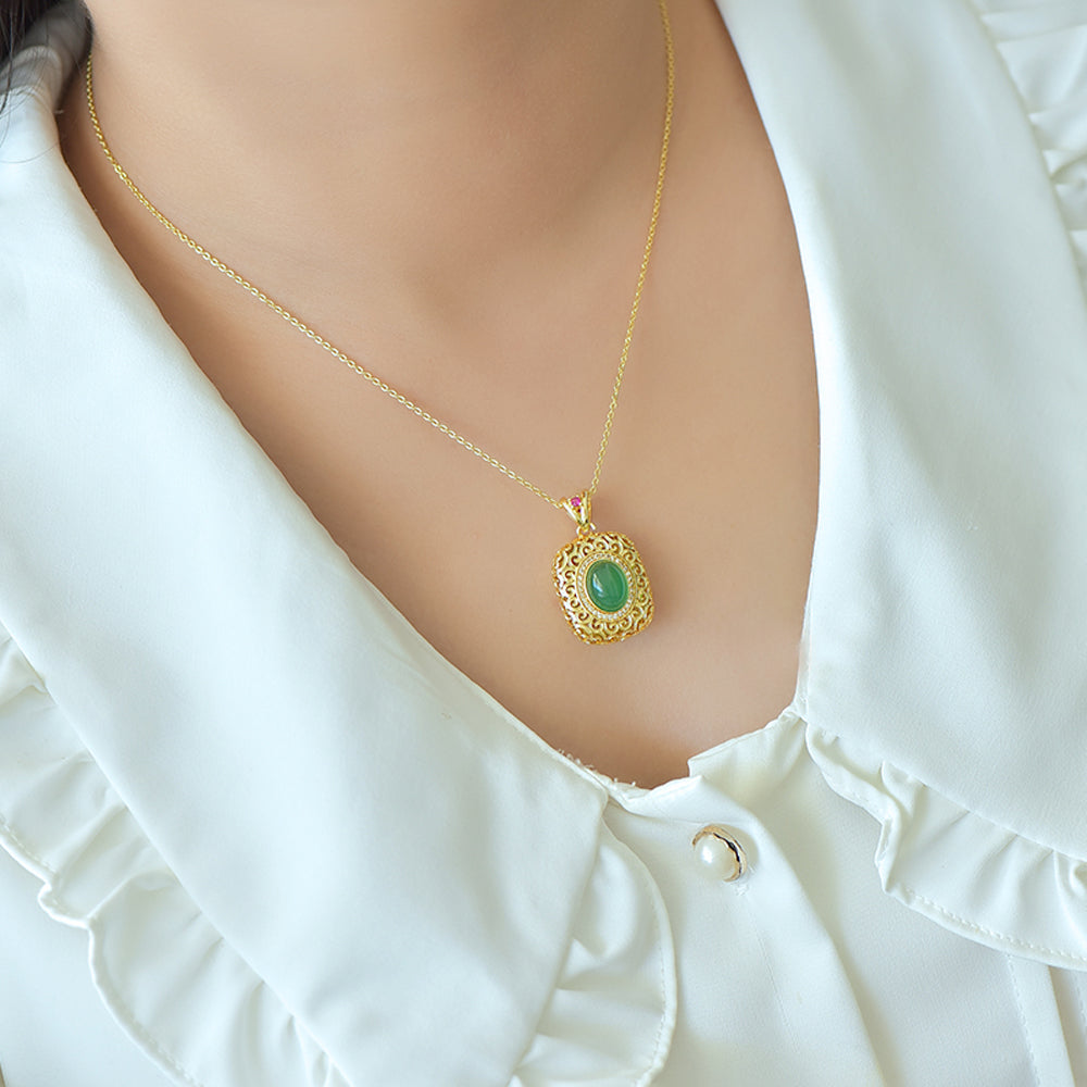 Emerald green chalcedony with gold openwork scroll pattern and square pink gemstone clasp - bright emerald green, magnificent and elegant.