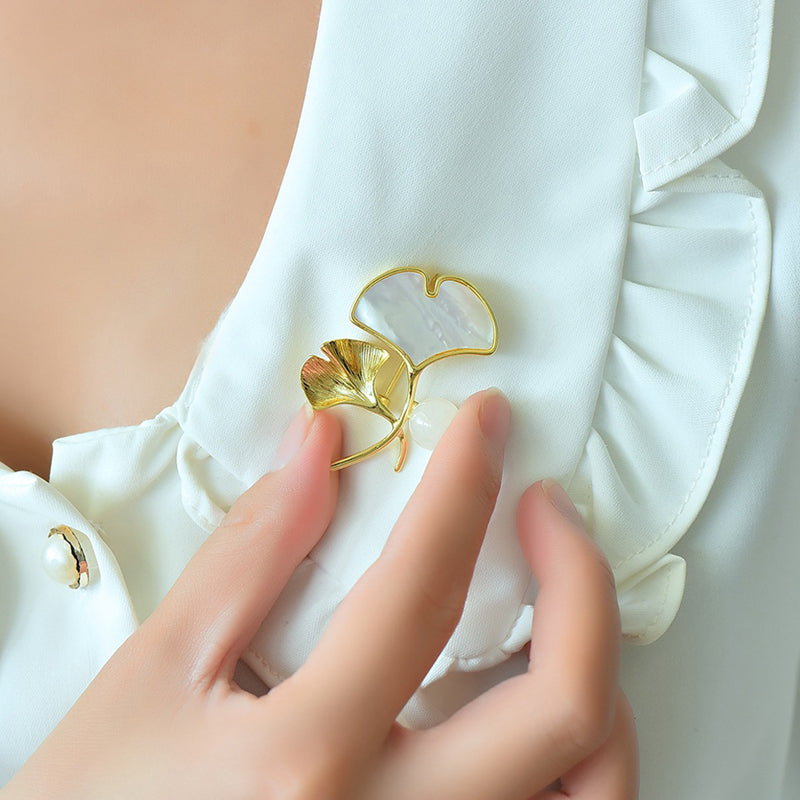 Ginkgo Leaf and Fritillaria Brooch | Natural Hetian White Jade Bead Gilded Ginkgo Corsage - Perfect Gift for Relatives and Friends