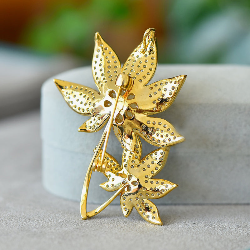 Double Flower Hetian White Jade Brooch | Zircon Inlaid Gold-Plated Lily Corsage Brooch - Suitable for Everyday Wear