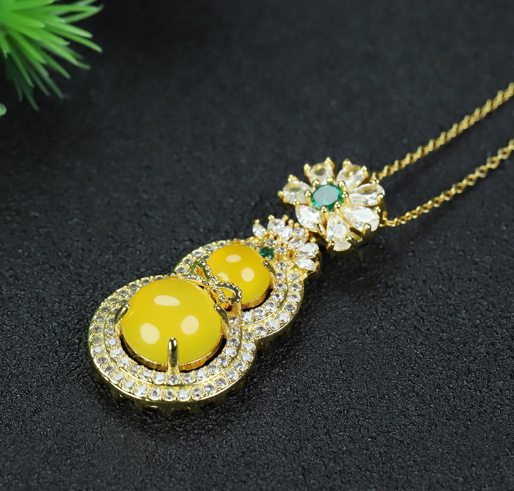 Yellow Agate Gourd Necklace – Accented with Double-Layer Zircon; Symbolizing Abundant Wealth and Double Blessings (Fortune and Longevity)  Exquisite gift box