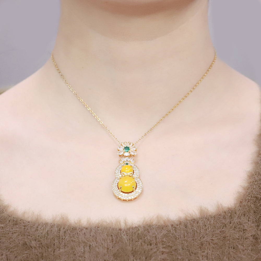 Yellow Agate Gourd Necklace – Accented with Double-Layer Zircon; Symbolizing Abundant Wealth and Double Blessings (Fortune and Longevity)  Exquisite gift box