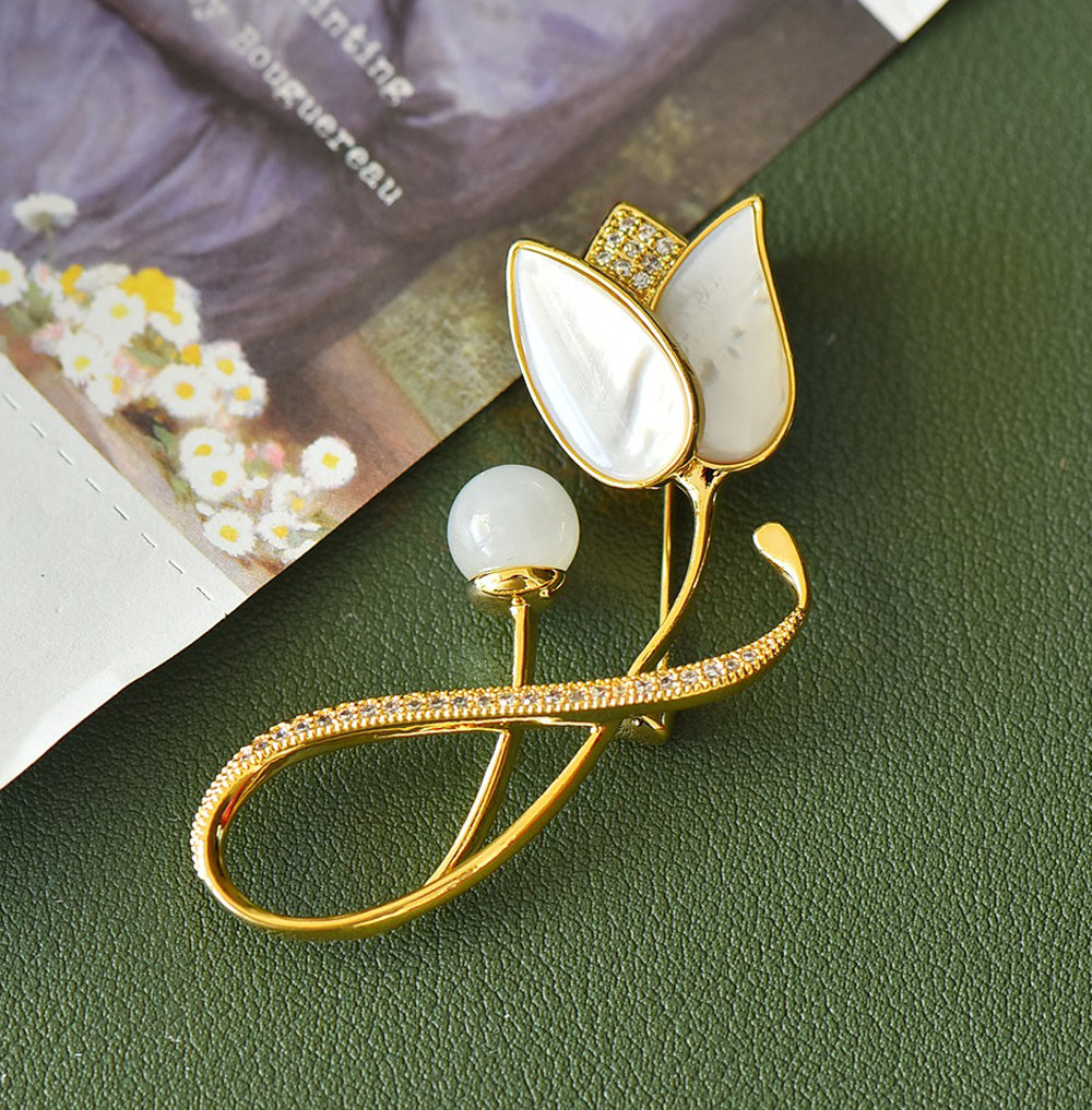 White Jade Grandma Mothers Peony Flower Brooch Pin Fashion Jewelry Gift Box