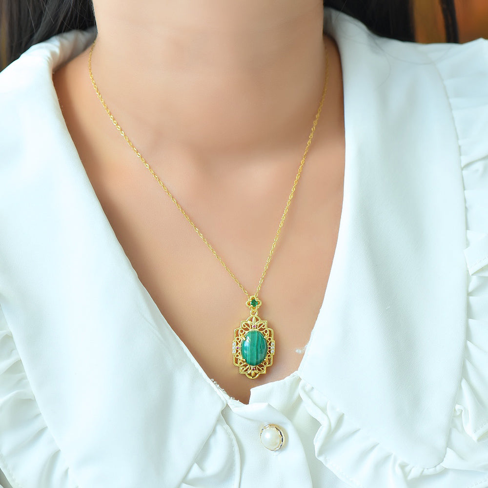 Malachite oval main stone, gold openwork court floral frame, ruby embellishment pendant necklace – emerald green natural veins